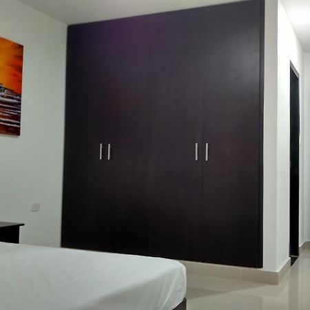 Hotel El Emigrante ปูแอร์โตโคลอมเบีย ภายนอก รูปภาพ
